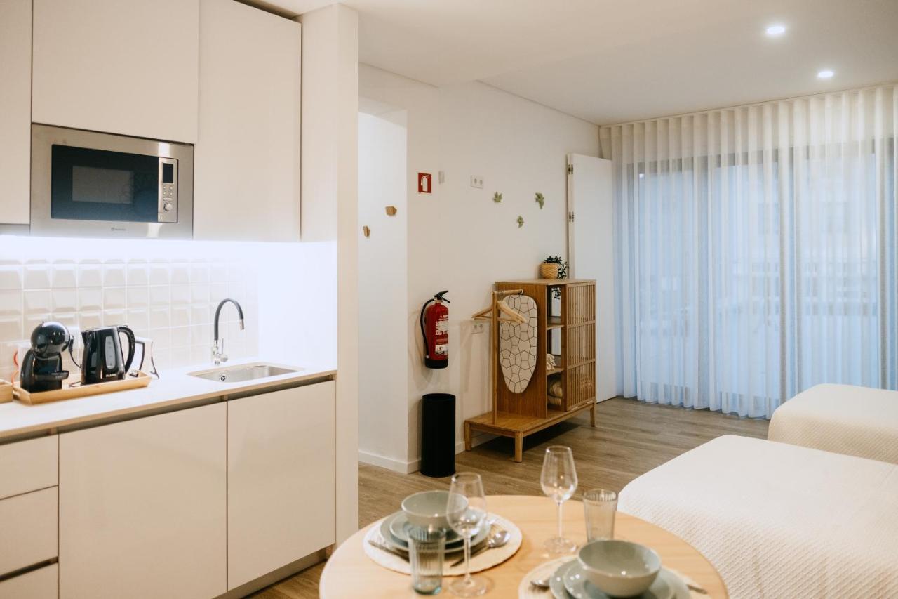 Villa Teresa Apartamentos บีลาโนวาเดกายา ภายนอก รูปภาพ